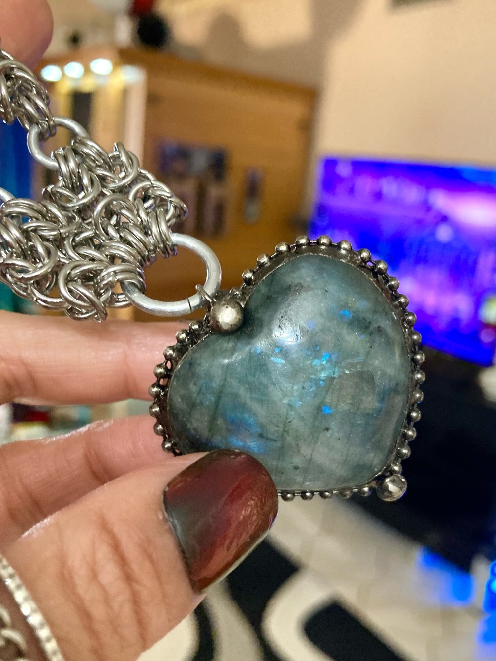 Genuine iridescent labradorite gemstone heart shape charm boho choker necklace . - Picture 13 of 16